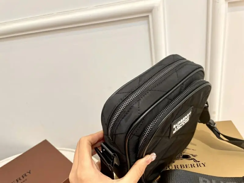 burberry aaa homme mini sac a main s_11010721